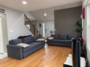 1 S Stonington Dr in Palatine, IL - Building Photo - Building Photo