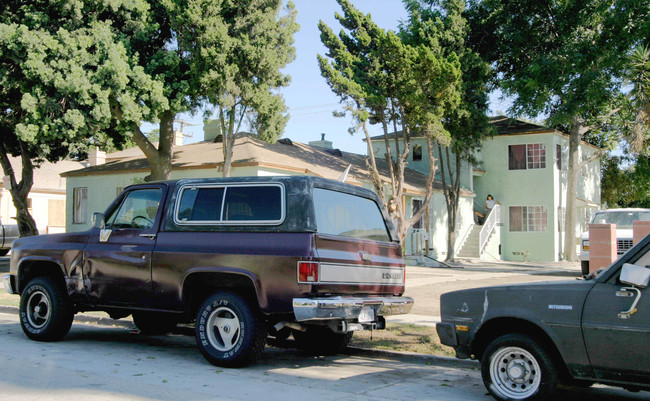 3214-3220 Tecumseh Ave in South Gate, CA - Building Photo - Building Photo