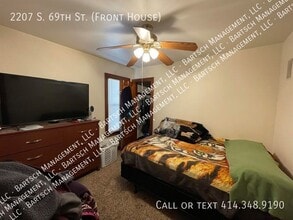 2207 S 69th St in West Allis, WI - Building Photo - Building Photo