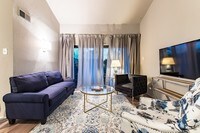 Greenhouse Flats - 12