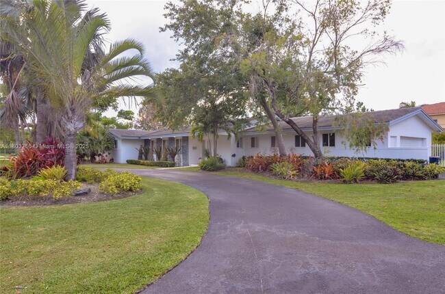property at 7701 SW 129th St