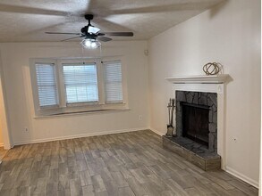 4429 Coopers Creek Dr SE in Smyrna, GA - Building Photo - Building Photo