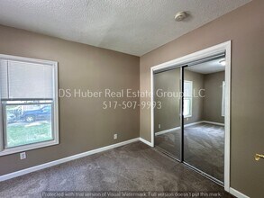 619 S Magnolia Ave in Lansing, MI - Building Photo - Building Photo