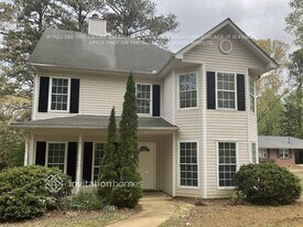 330 Hilltop Circle Extension SW in Mableton, GA - Building Photo