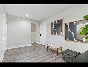 5810 Hudson St in Dallas, TX - Building Photo - Building Photo