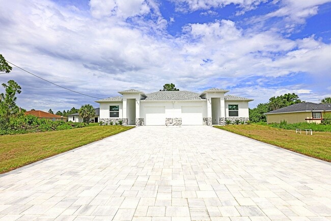 property at 929 Eisenhower Blvd