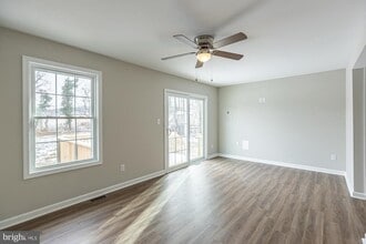 438 Hill St in Front Royal, VA - Building Photo - Building Photo