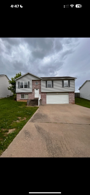 property at 1936 N Sprigg St