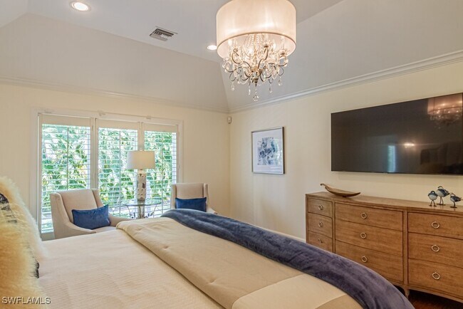 property at 2700 Treasure Ln