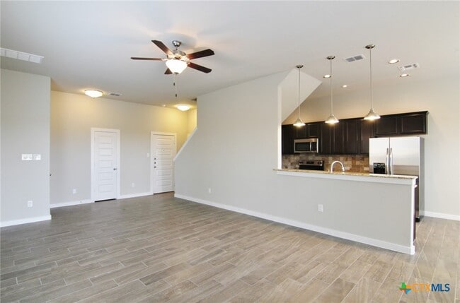 property at 311 Creekside Curve