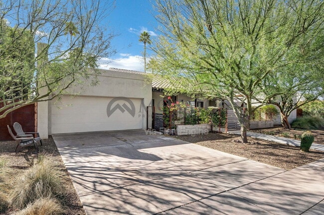 8413 E Welsh Trail in Scottsdale, AZ - Building Photo - Building Photo