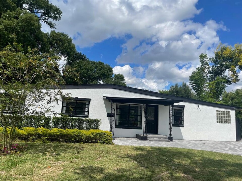 1823 Dover Rd in Winter Park, FL - Building Photo