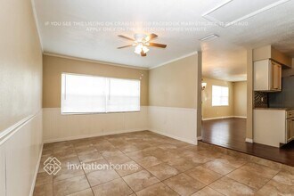 2136 Mary Sue St, Unit 14-302 in Largo, FL - Building Photo - Building Photo