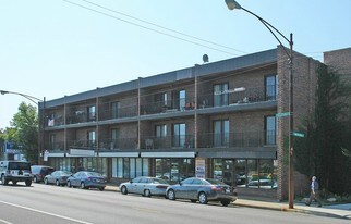 5134-5136 N Elston Ave in Chicago, IL - Building Photo