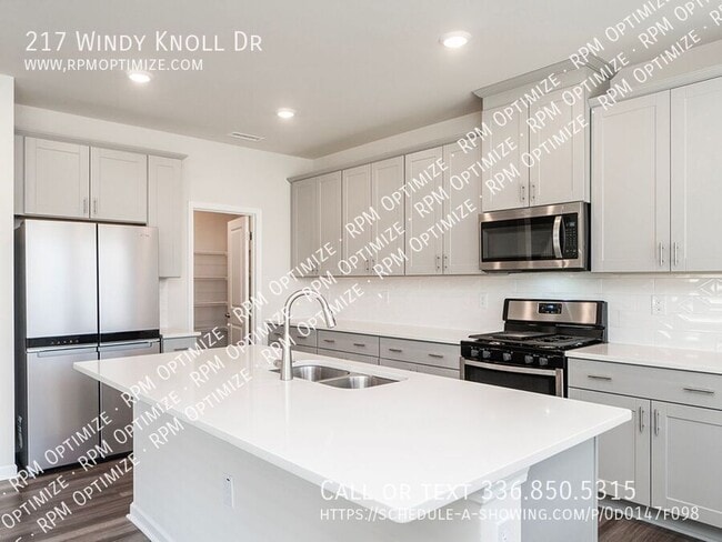 217 Windy Knl Dr in Graham, NC - Building Photo - Building Photo