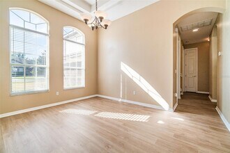 6220 Hedgesparrows Ln in Sanford, FL - Foto de edificio - Building Photo