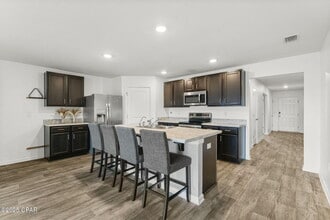 147 Merrion Rd in Southport, FL - Building Photo - Building Photo