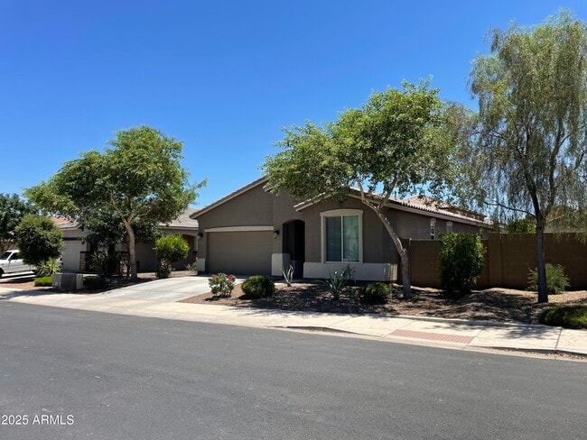 21257 W Berkeley Rd in Buckeye, AZ - Building Photo - Building Photo