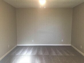 306 E 32nd St in Houston, TX - Building Photo - Building Photo
