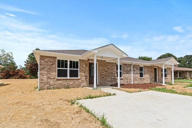 property at 19847 Shady Acres Cir