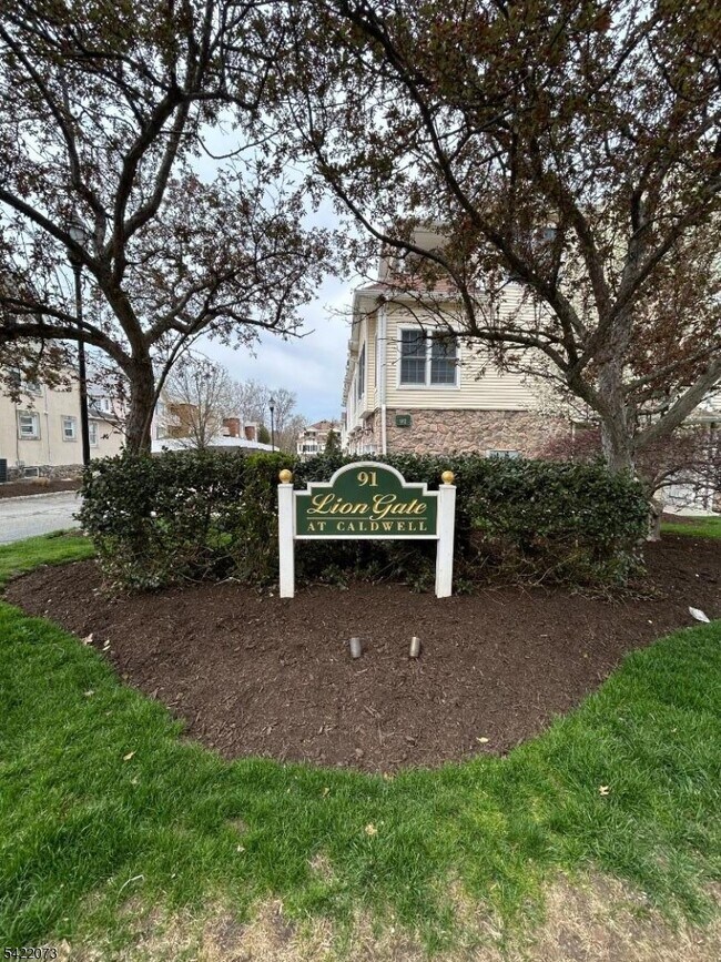 91 Roseland Ave in Caldwell, NJ - Building Photo - Building Photo