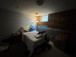 38 Cherry St, Unit 1 in Somerville, MA - Building Photo - Building Photo