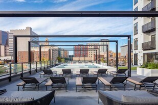 The Maven on Broadway