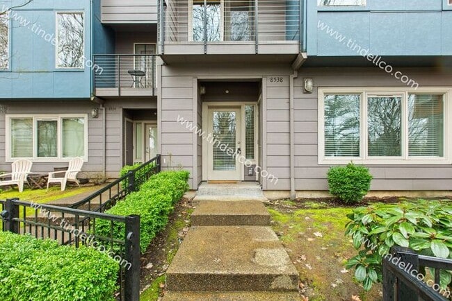 8538 N Central St in Portland, OR - Building Photo - Building Photo