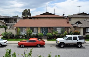 868 Canfield Ct in San Jose, CA - Building Photo - Building Photo