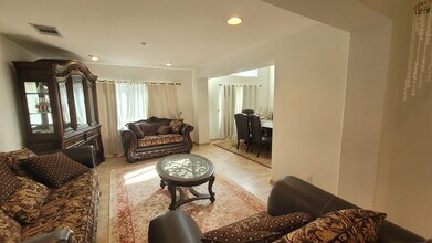 2422 Pointe Pkwy in Spring Valley, CA - Building Photo - Building Photo