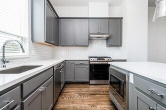 3028 Charline in Houston, TX - Building Photo - Building Photo