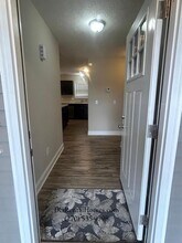 506 Labrador Dr in Plum Springs, KY - Building Photo - Building Photo