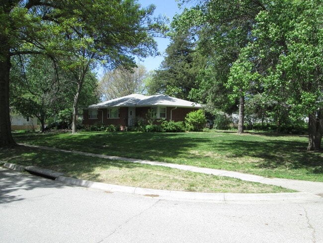property at 2838-2842 D St