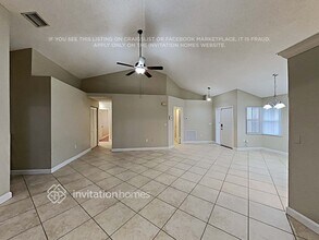 12152 NW 35th Pl in Sunrise, FL - Building Photo - Building Photo