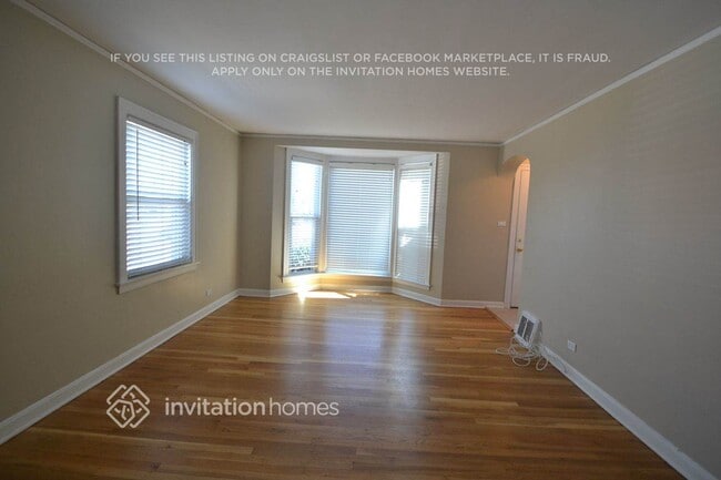 5158 N Mulligan Ave in Chicago, IL - Building Photo - Building Photo
