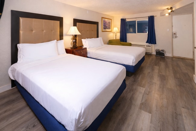 2530 Bloomfield Hwy in Farmington, NM - Building Photo - Building Photo