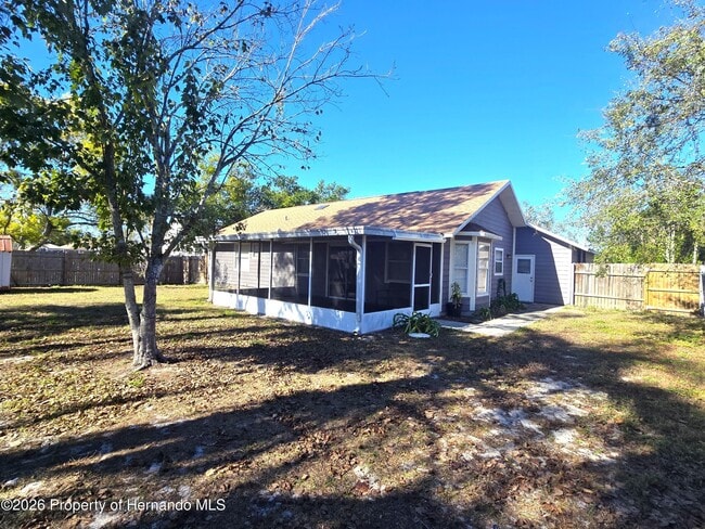 13436 White Plains St in Spring Hill, FL - Building Photo - Building Photo