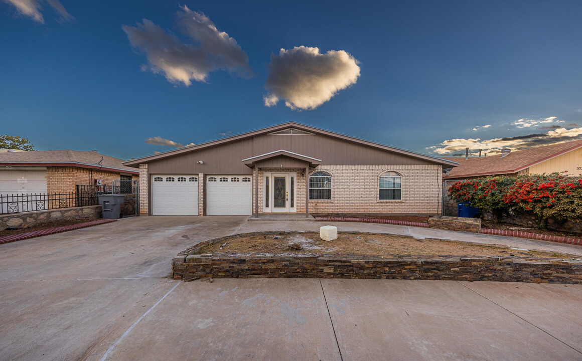 5728 Mackerel Ln in El Paso, TX - Building Photo