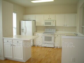 7100 Proctor Hill Dr in Raleigh, NC - Building Photo - Building Photo