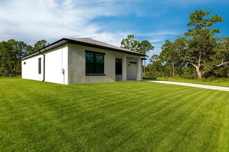 3309 55th St W in Lehigh Acres, FL - Building Photo - Building Photo