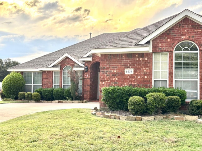 property at 5474 Golfside Dr