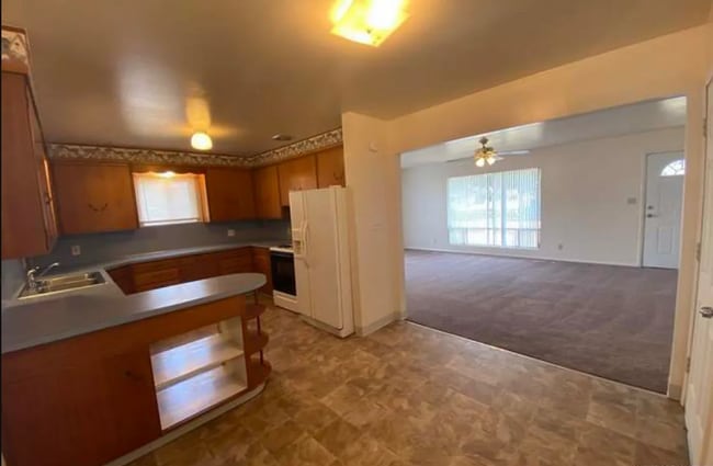 3004 College Ave, Unit A