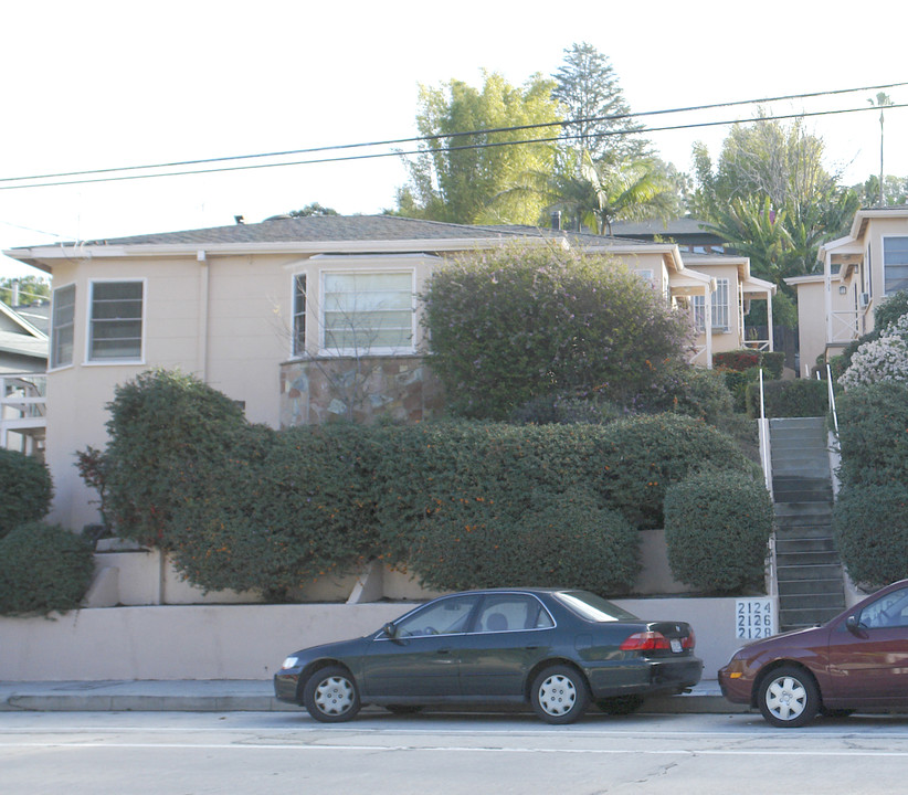 2124 Griffith Park Blvd in Los Angeles, CA - Building Photo