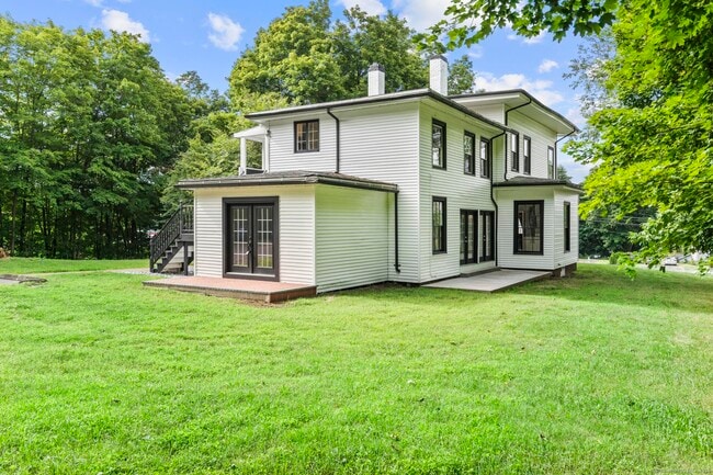 286 Marlborough St in Portland, CT - Building Photo - Building Photo