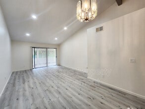 12823 Camino de Ln in San Diego, CA - Building Photo - Building Photo