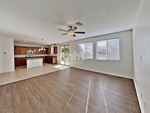 3207 E Regina St in Mesa, AZ - Building Photo - Building Photo