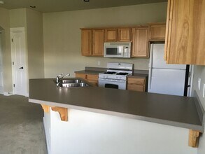 1026 NE Rambling Ln in Bend, OR - Building Photo - Building Photo