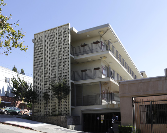 Telegraph Hill in Oakland, CA - Building Photo - Building Photo