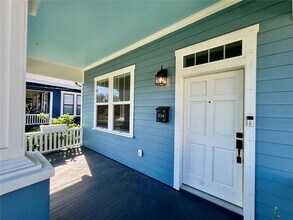 204 W Haya St in Tampa, FL - Building Photo - Building Photo