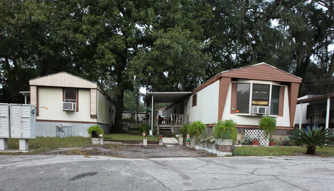 Oceanway Oaks Mobile Homes Park in Jacksonville, FL - Building Photo - Building Photo